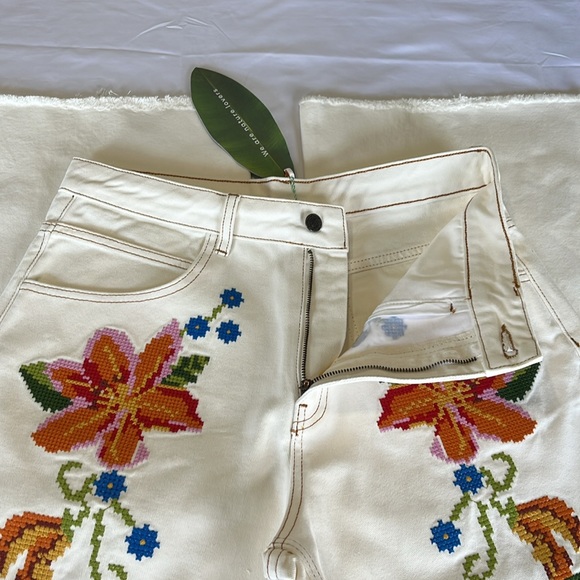 FARM RIO Embroidered Floral Twill Pants Size S NWT - Picture 12 of 14